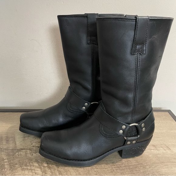 Men's Women's KAYA Black LEATHER Square Toe HARNESS w RING Moto BIKER BOOTS - Picture 2 of 9